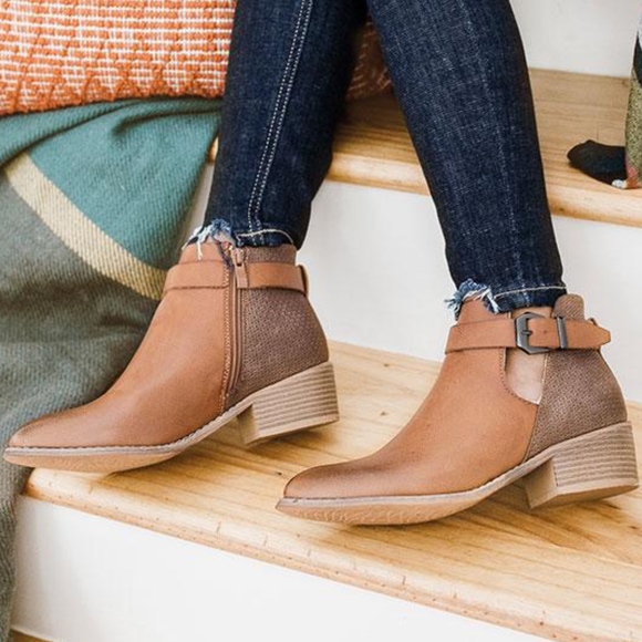 ELIZA Buckle Bootie - TAN - Picture 2 of 2